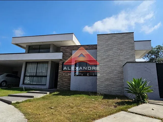 Casa com 400m² 4 quartos e 2 banheiros, à venda, no bairro Condomínio Terras do Vale em Caçapava
