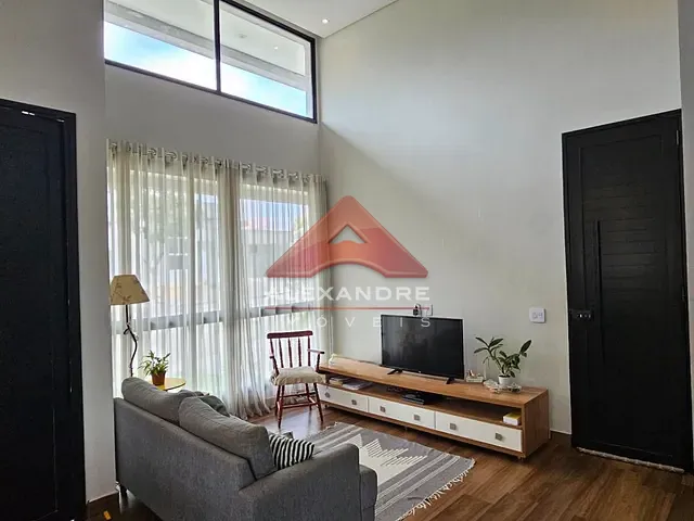 Casa com 400m² 4 quartos e 2 banheiros, à venda, no bairro Condomínio Terras do Vale em Caçapava