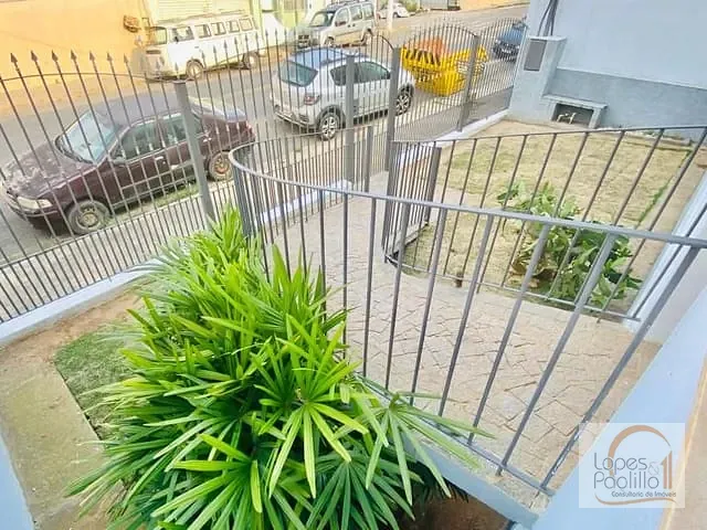 Casa com 481m² 3 quartos e 2 banheiros, à venda, no bairro Atibaia Jardim em Atibaia