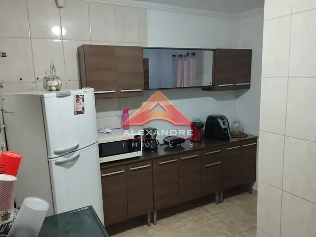 Casa com 175m² 2 quartos e 1 banheiro, à venda, no bairro Loteamento Vila Romana em Jacareí