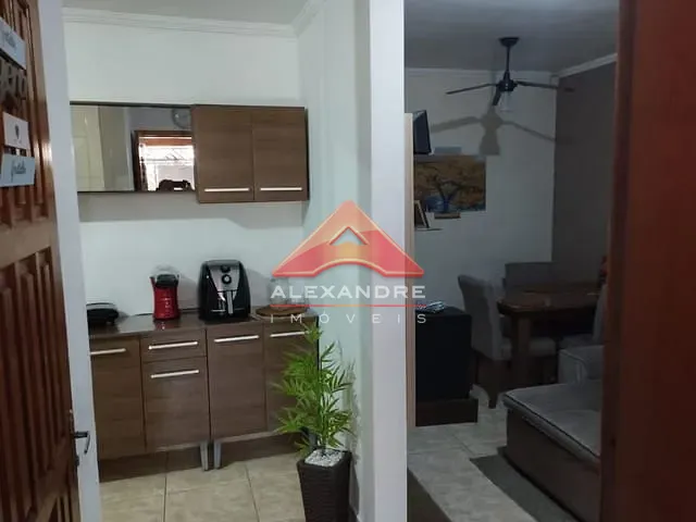 Casa com 175m² 2 quartos e 1 banheiro, à venda, no bairro Loteamento Vila Romana em Jacareí