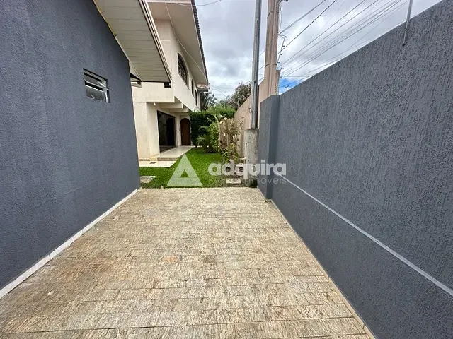 Casa para alugar, no bairro Orfãs em Ponta Grossa