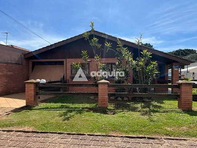 Casa 3 quartos e 2 banheiros, para alugar, no bairro Uvaranas em Ponta Grossa