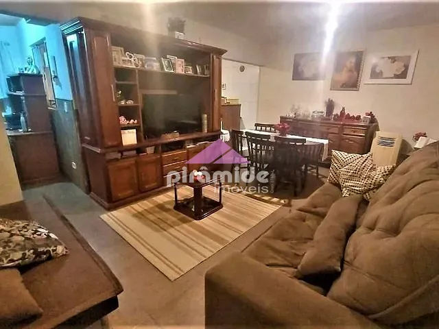 Casa com 150m² 2 quartos e 2 banheiros, à venda, no bairro Jardim das Indústrias em São José dos Campos