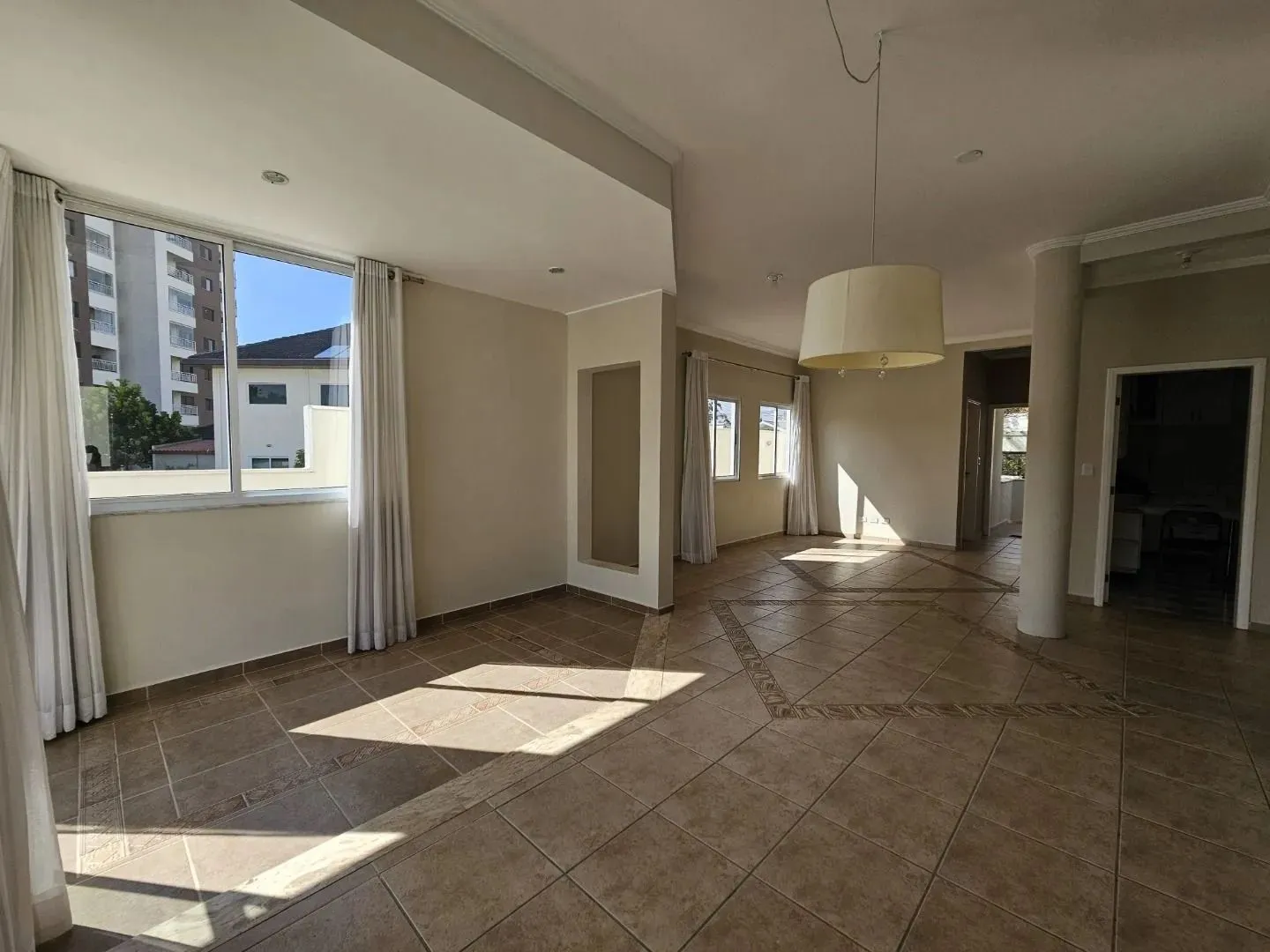 Casa, 3 quartos, 284 m² - Foto 6