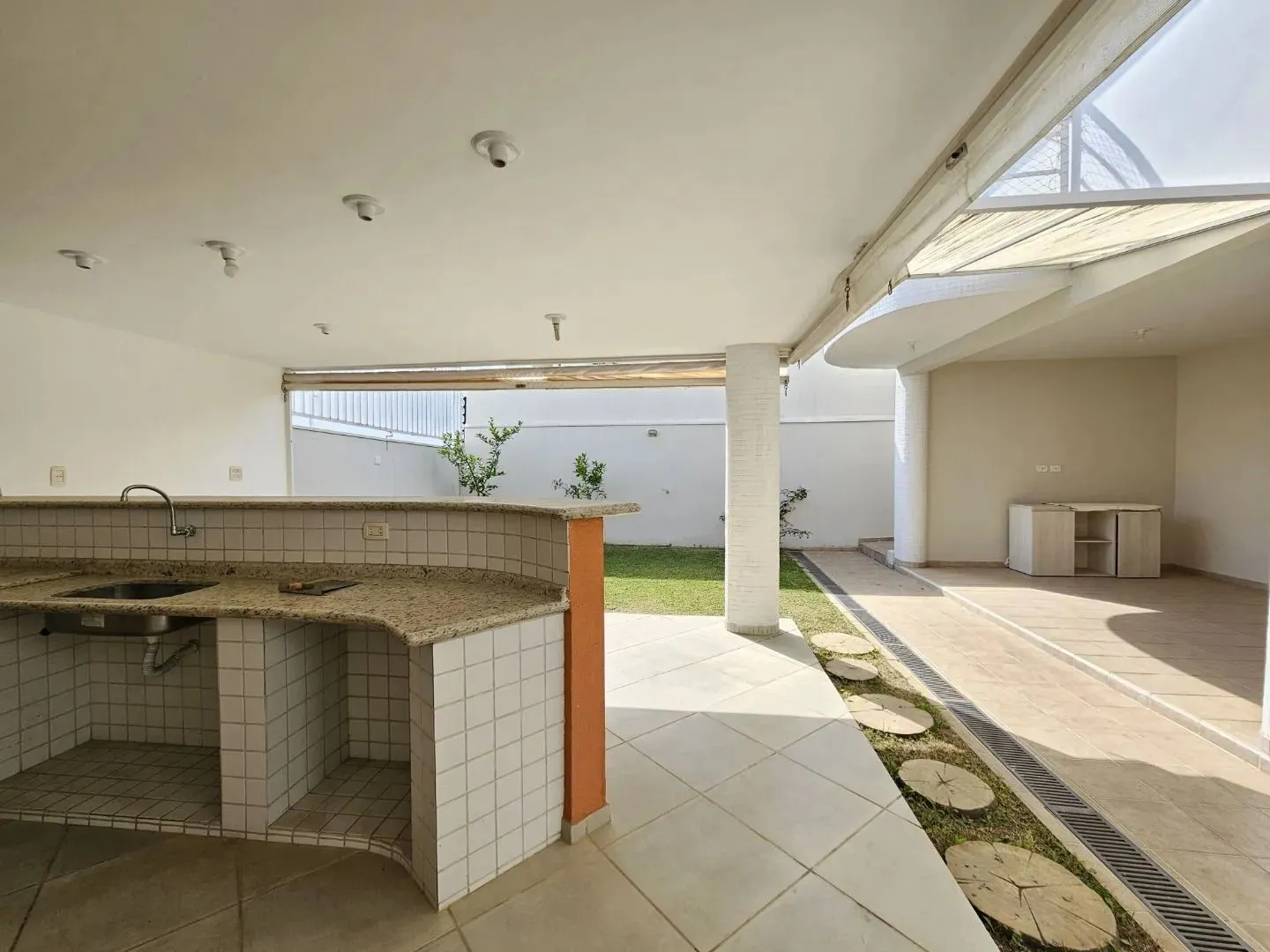 Casa, 3 quartos, 284 m² - Foto 13