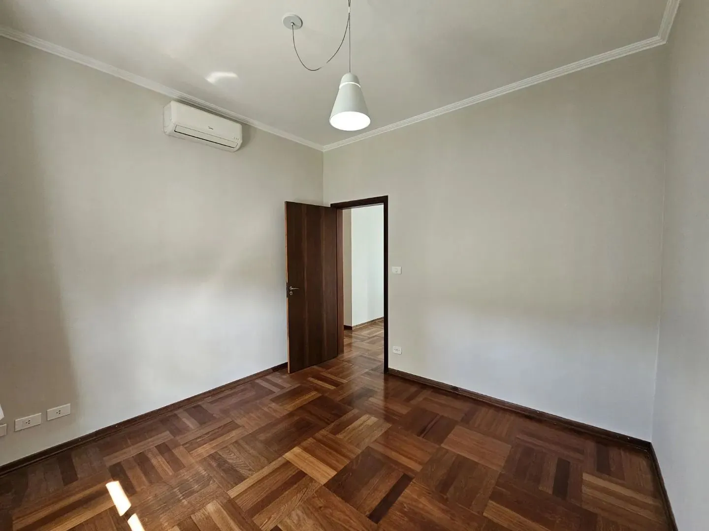 Casa, 3 quartos, 284 m² - Foto 31