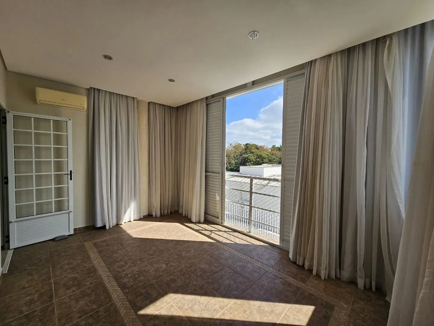 Casa, 3 quartos, 284 m² - Foto 19