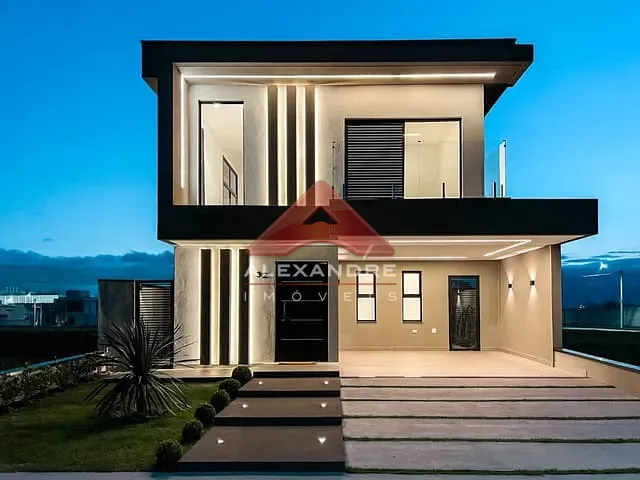 Casa com 250m² 3 quartos e 3 banheiros, à venda, no bairro Jardim das Flores em São José dos Campos