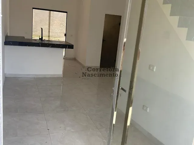 Casa com 87m² 2 quartos e 3 banheiros, à venda, no bairro Centro em Jacareí