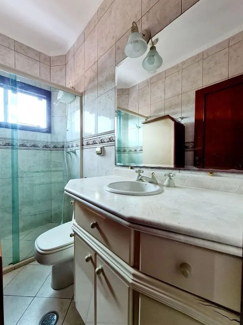 Casa, 4 quartos, 246 m² - Foto 19