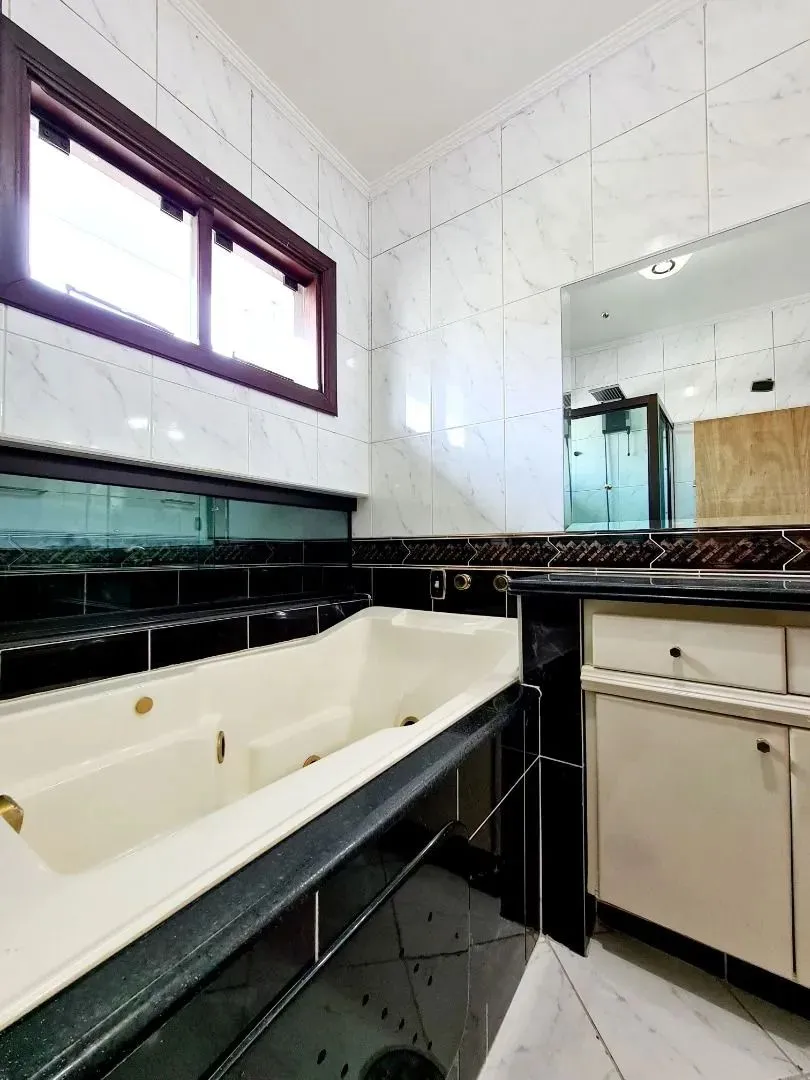 Casa, 4 quartos, 246 m² - Foto 24
