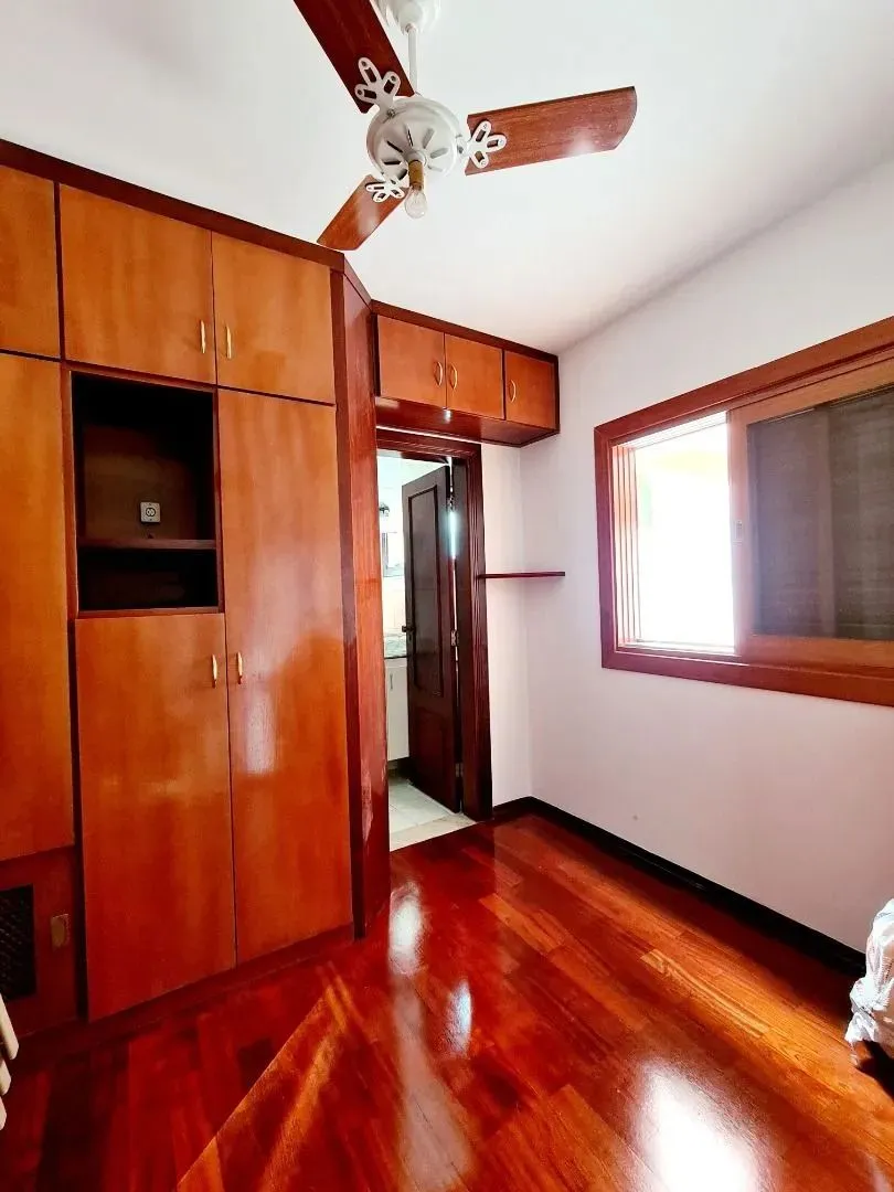 Casa, 4 quartos, 246 m² - Foto 26