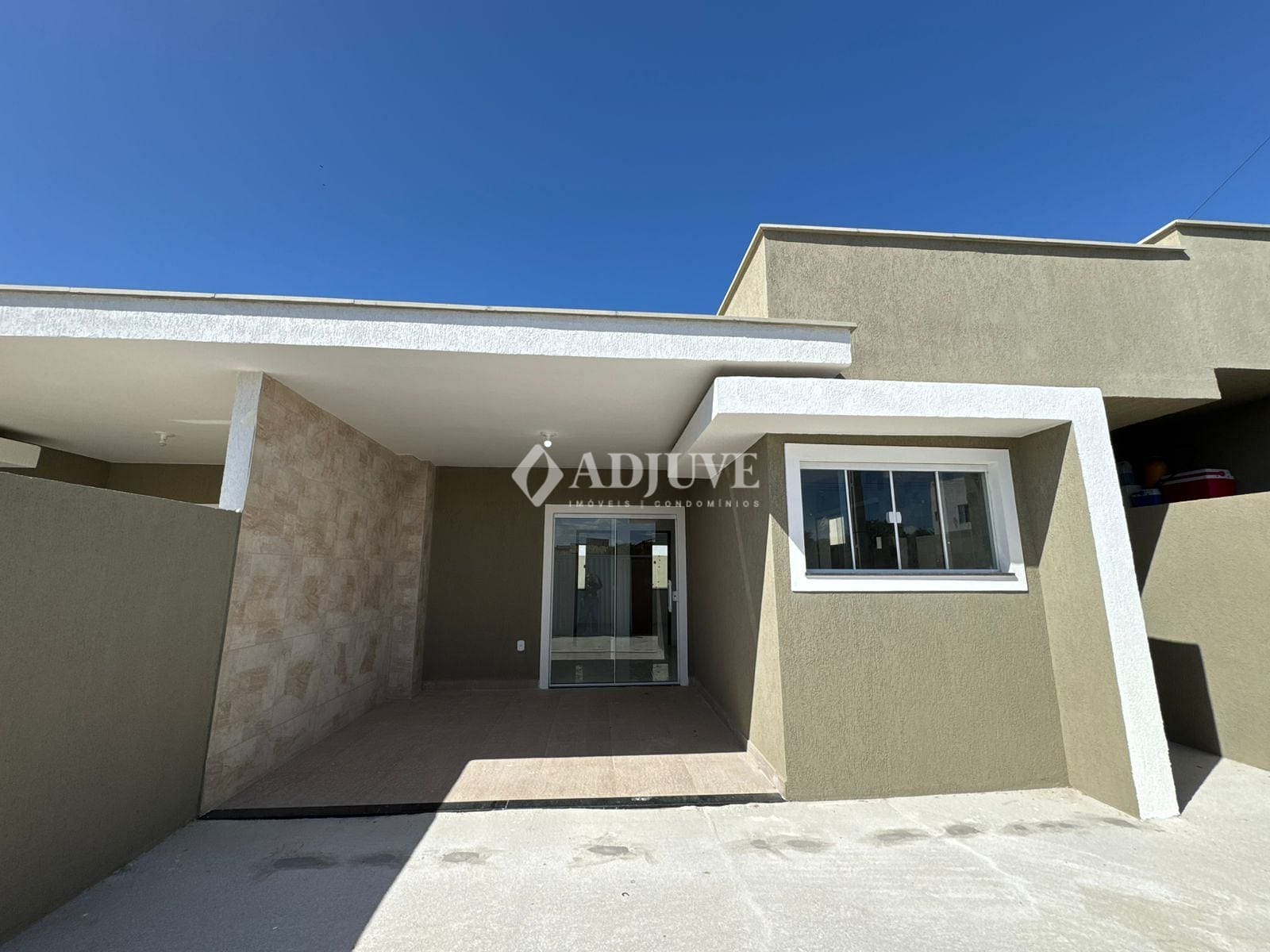 Casa à venda com 2 quartos, 65m² - Foto 13