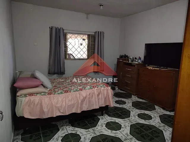 Casa com 141m² 2 quartos e 2 banheiros, à venda, no bairro Conjunto Residencial Galo Branco em São José dos Campos
