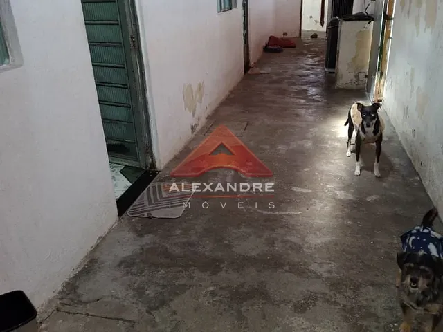 Casa com 141m² 2 quartos e 2 banheiros, à venda, no bairro Conjunto Residencial Galo Branco em São José dos Campos