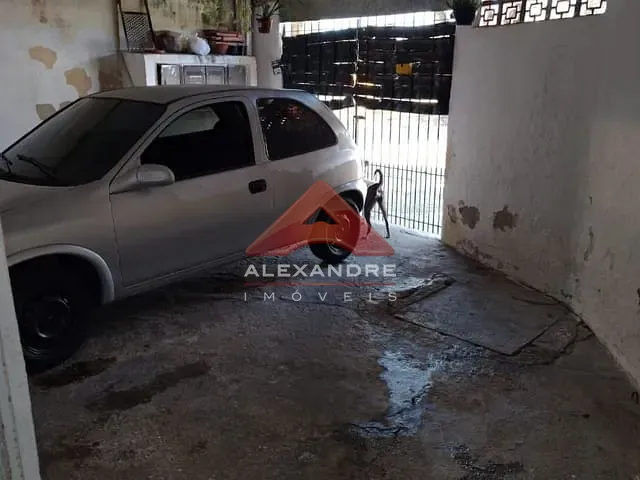 Casa com 141m² 2 quartos e 2 banheiros, à venda, no bairro Conjunto Residencial Galo Branco em São José dos Campos