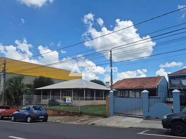 Casa com 660m², à venda, no bairro Orfãs em Ponta Grossa