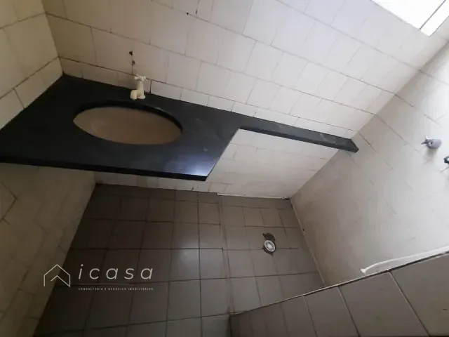 Casa com 151m² 2 quartos e 1 banheiro, à venda, no bairro Vila Bandeirantes em Caçapava