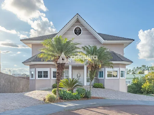 Casa 4 quartos e 4 banheiros, à venda, no bairro Orfãs em Ponta Grossa