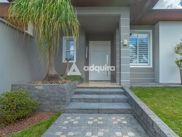 Casa com 990m² 3 quartos e 4 banheiros, à venda, no bairro Jardim Carvalho em Ponta Grossa