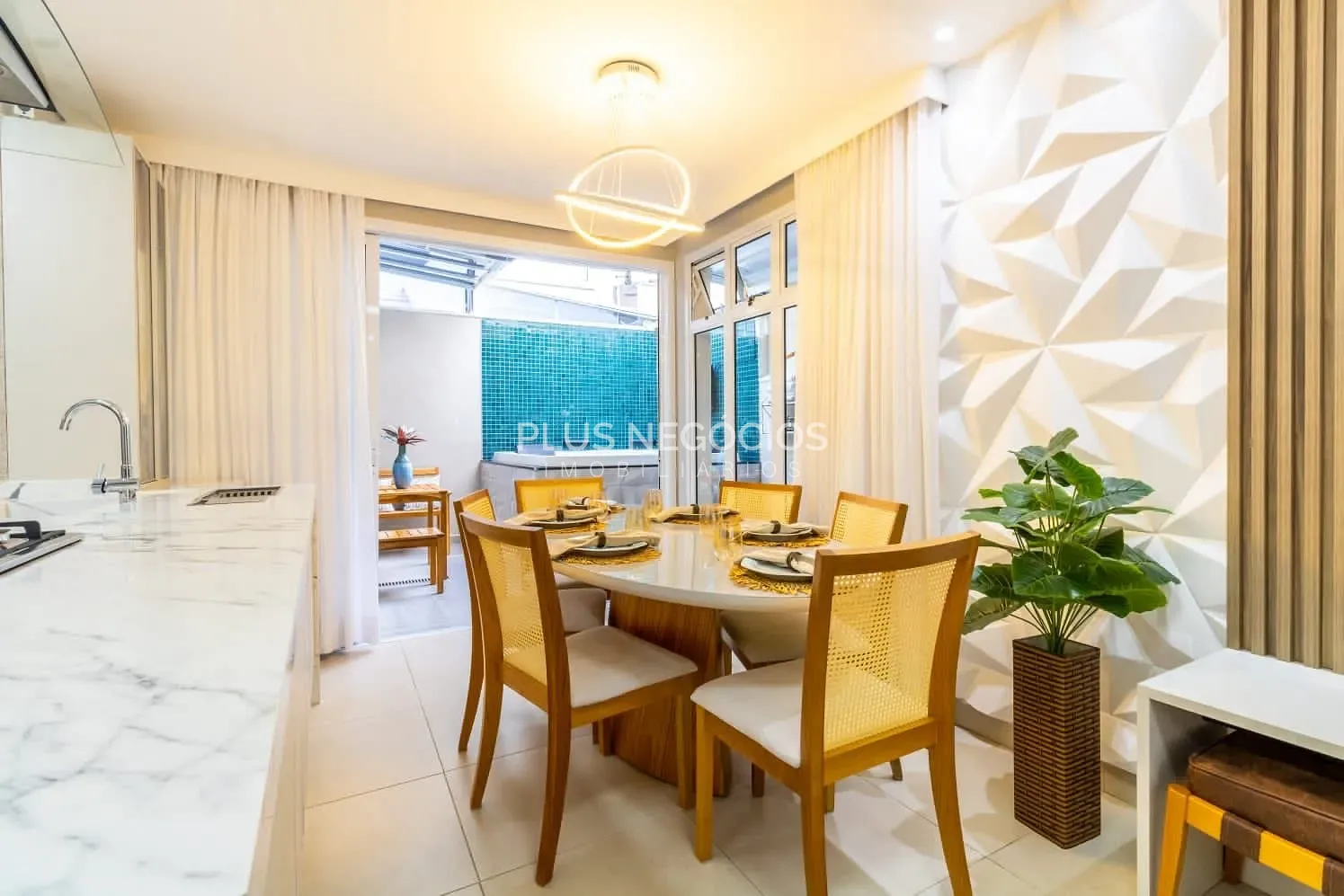 Casa, 3 quartos, 160 m² - Foto 2