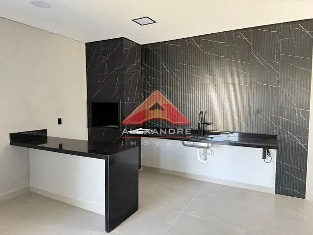 Casa com 270m² 3 quartos e 1 banheiro, à venda, no bairro Floresta em São José dos Campos