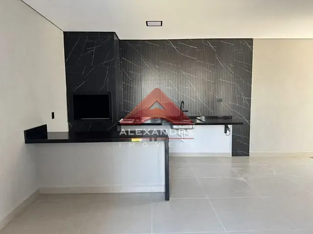 Casa com 270m² 3 quartos e 1 banheiro, à venda, no bairro Floresta em São José dos Campos