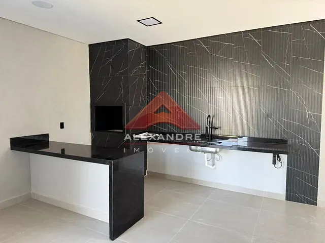Casa com 270m² 3 quartos e 1 banheiro, à venda, no bairro Floresta em São José dos Campos