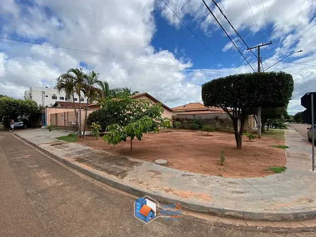 Casa com 300m² 2 quartos e 1 banheiro, à venda, no bairro Loteamento Monte Líbano em Rondonópolis