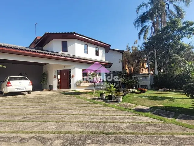 Casa com 450m² 4 quartos e 6 banheiros, à venda, no bairro Jardim Esplanada em São José dos Campos