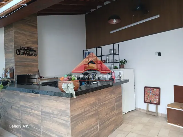 Casa 2 quartos e 1 banheiro, à venda, no bairro Jardim Paulista em São José dos Campos