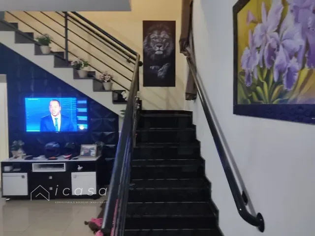 Casa com 150m² 3 quartos e 3 banheiros, à venda, no bairro Residencial Portal da Mantiqueira em Taubaté