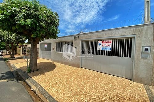Casa à venda com 4 quartos, 291m² - Foto 9