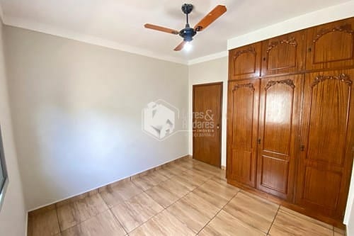 Casa à venda com 4 quartos, 291m² - Foto 14