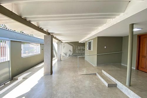 Casa à venda com 4 quartos, 291m² - Foto 10