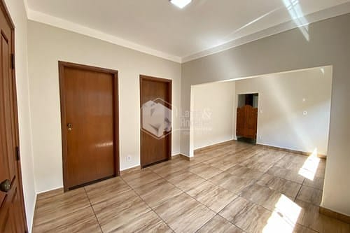 Casa à venda com 4 quartos, 291m² - Foto 5
