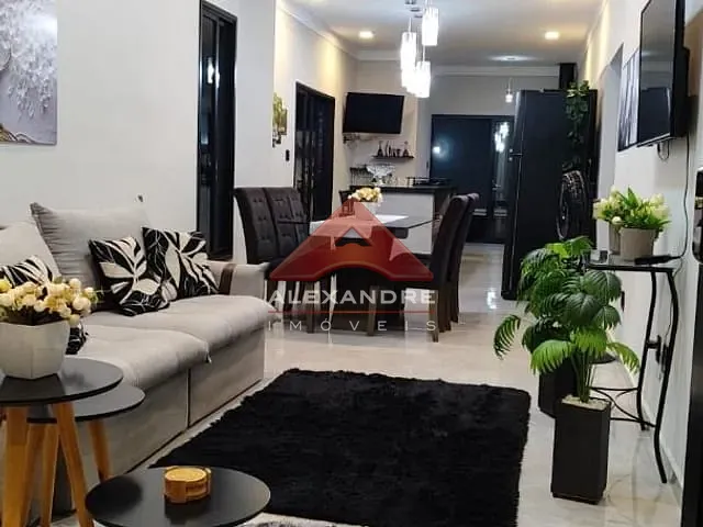 Casa com 251m² 3 quartos e 2 banheiros, à venda, no bairro Residencial Alta Vista 2 em Caçapava
