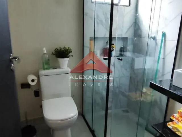 Casa com 251m² 3 quartos e 2 banheiros, à venda, no bairro Residencial Alta Vista 2 em Caçapava