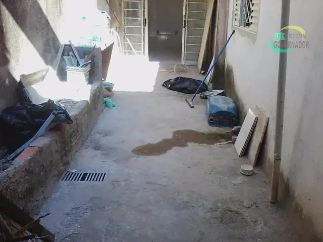 Casa com 200m² 3 quartos e 2 banheiros, à venda, no bairro Parque Floresta em Campinas