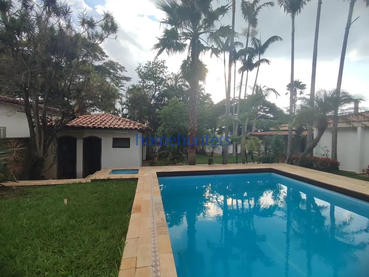 Casa, 6 quartos, 550 m² - Foto 1