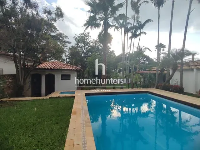 Casa com 1100m² 6 quartos e 2 banheiros, à venda ou para alugar, no bairro Jardim das Paineiras em Campinas