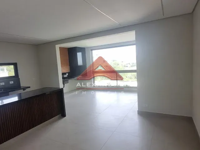 Casa com 378m² 3 quartos e 4 banheiros, à venda, no bairro Recanto dos Eucaliptos em São José dos Campos