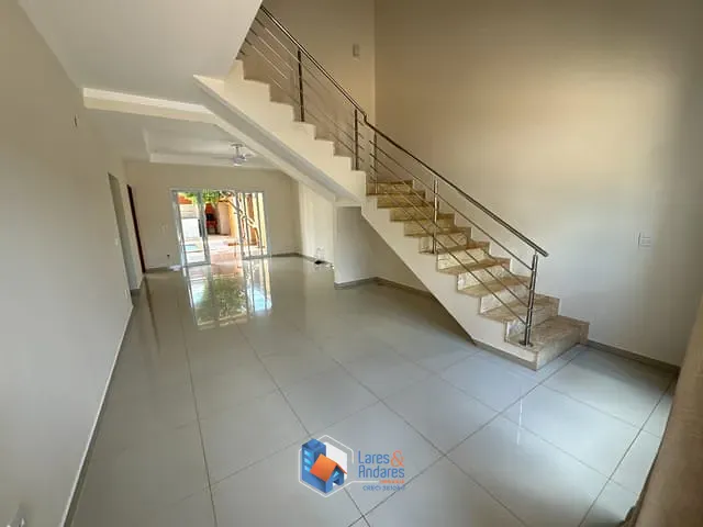 Casa com 300m² 3 quartos e 6 banheiros, à venda, no bairro Jardim San Marco em Ribeirão Preto
