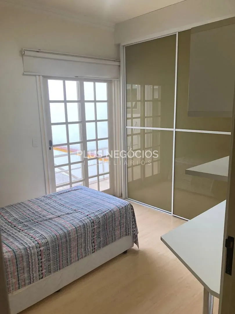 Casa, 3 quartos, 280 m² - Foto 11