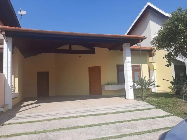 Casa com 330m² 3 quartos e 3 banheiros, para alugar, no bairro Urbanova em São José Dos Campos