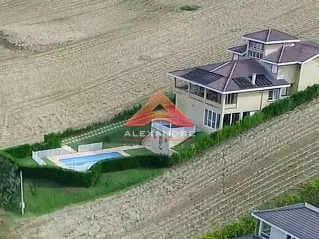Casa com 1265m² 7 quartos e 6 banheiros, à venda, no bairro Km 45 em Paraibuna