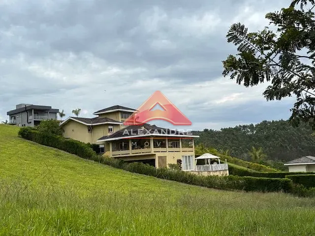 Casa com 1265m² 7 quartos e 6 banheiros, à venda, no bairro Km 45 em Paraibuna