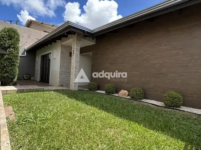 Casa com 414m² 5 quartos e 4 banheiros, à venda, no bairro Centro em Ponta Grossa