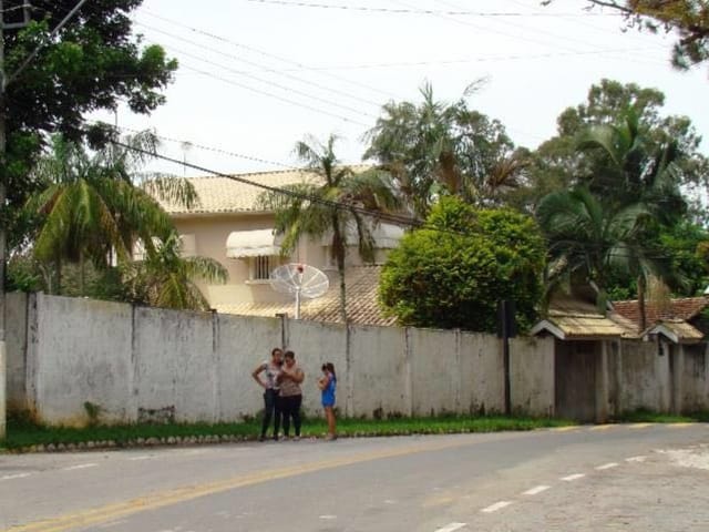 Casa 3 quartos e 1 banheiro, à venda, no bairro Pedrinha em Guaratinguetá
